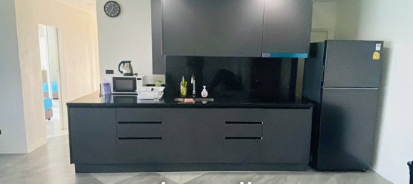 4 bedrooms Condo in Kathu, Thailand No. 19015 4