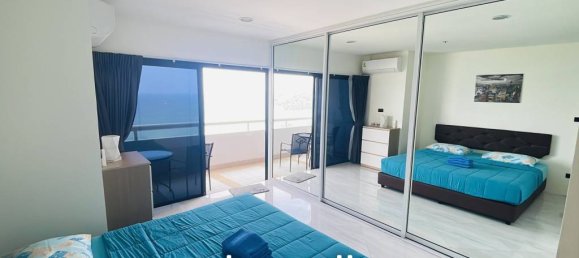 4 bedrooms Condo in Kathu, Thailand No. 19015 5