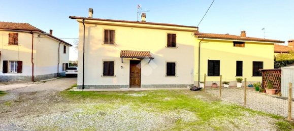 5غرفة منزل في Tortona, Italy رقم 40398 2