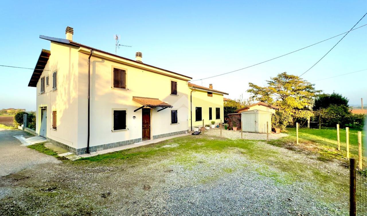 5غرفة منزل في Tortona, Italy رقم 40398