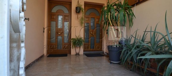 5 bedrooms House in Grisignano di Zocco, Italy No. 369775 3