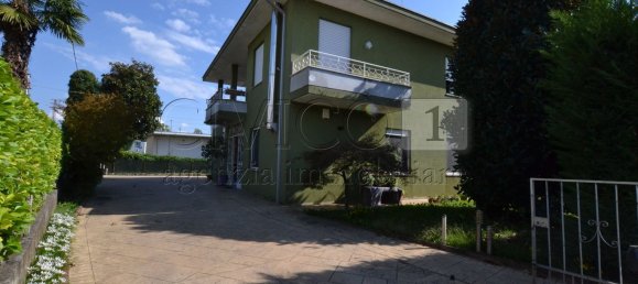 5 غرف نوم منزل في Grisignano di Zocco, Italy رقم 369775 6