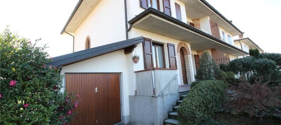 3 bedrooms House in Madone, Italy No. 177352 22