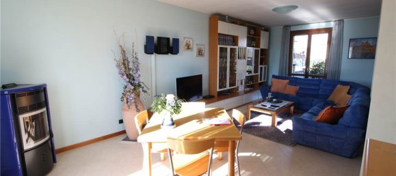 3 bedrooms House in Madone, Italy No. 177352 3