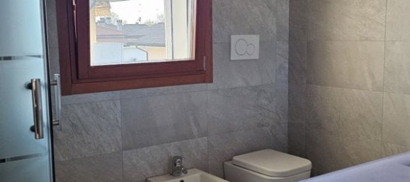 2 Schlafzimmer Wohnung in Padua, Italy, Nr. 337103 8