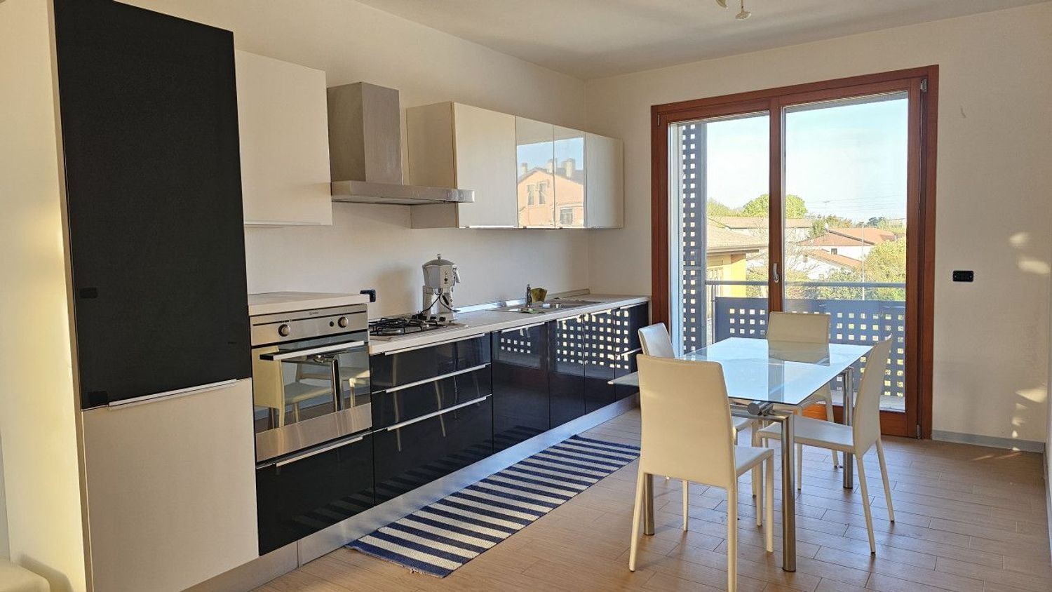 2 Schlafzimmer Wohnung in Padua, Italy, Nr. 337103