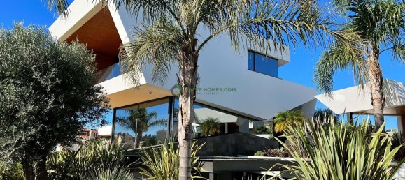 4 bedrooms Villa in Lagos, Portugal No. 132112 6