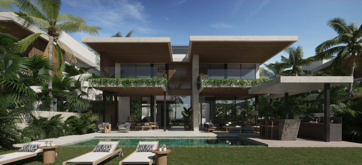  Commercial property in Mijas, Spain No. 272880