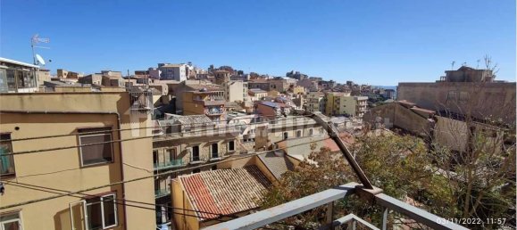 3 Schlafzimmer Wohnung in Enna, Italy, Nr. 355393 3