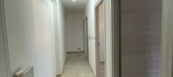 3 bedrooms Apartment in Modica, Italy No. 51239 4