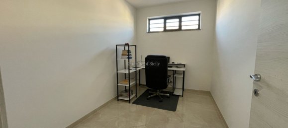 3 bedrooms Apartment in Modica, Italy No. 51239 14