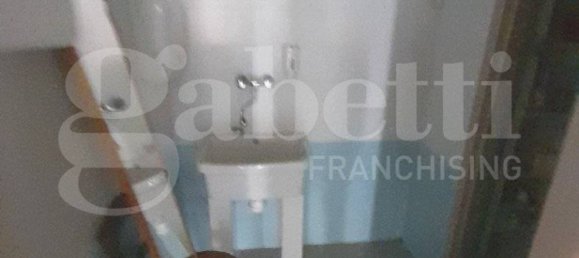 4-salle Bureau à Poggibonsi, Italy No. 272663 9