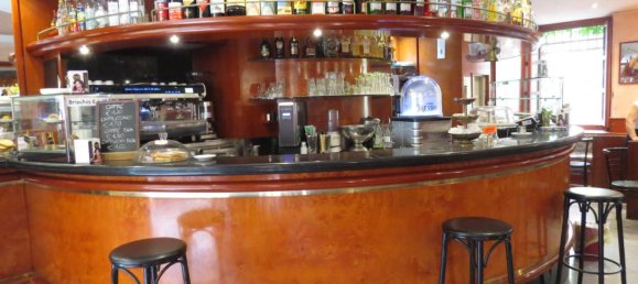 3 rooms Commercial property in Genoa, Italy No. 107733 2