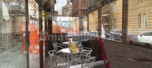 3 rooms Commercial property in Genoa, Italy No. 107733 11