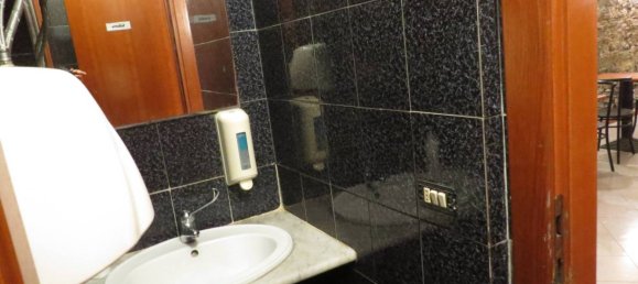 3 rooms Commercial property in Genoa, Italy No. 107733 21