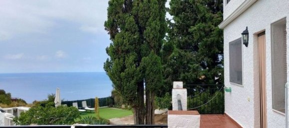 3 bedrooms House in Salobrena, Spain No. 150326 18