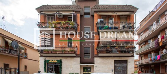 2 bedrooms Apartment in Rome, Italy No. 321401 2