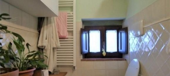 2 bedrooms House in Casole d'Elsa, Italy No. 215456 15