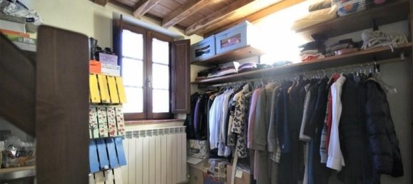 2 bedrooms House in Casole d'Elsa, Italy No. 215456 16