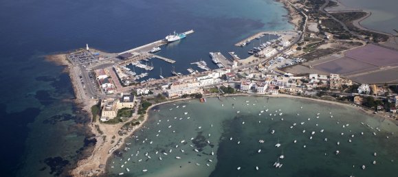 2 bedrooms Commercial property in Formentera, Spain No. 147333 17