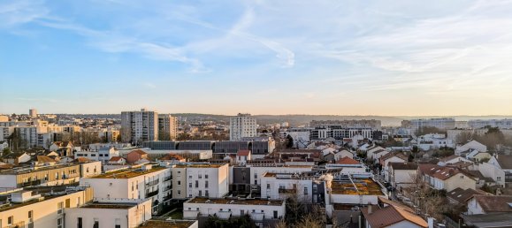 2 bedrooms Apartment in Nanterre, France No. 105189 9