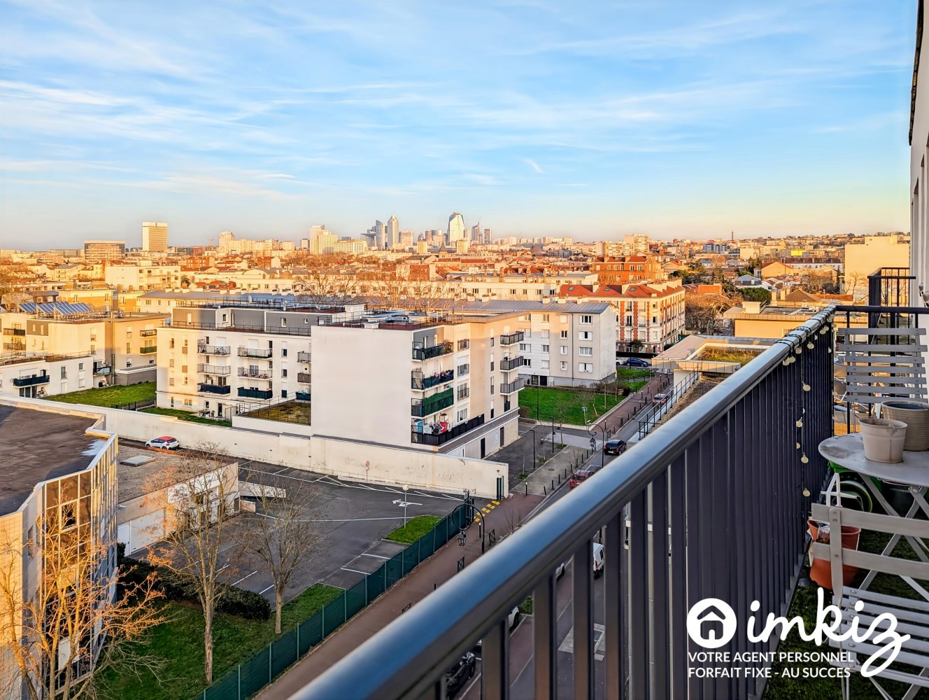 2 bedrooms Apartment in Nanterre, France No. 105189