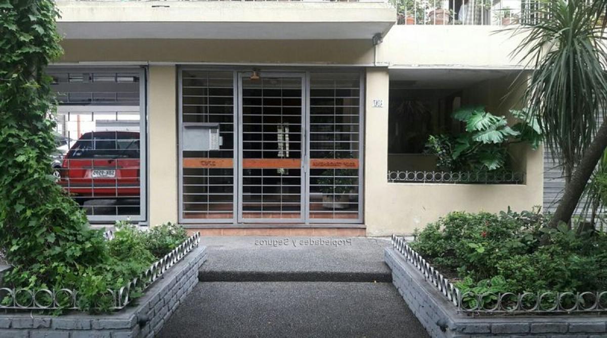 Квартира с 2 спальнями в Монтевидео, Уругвай № 6888