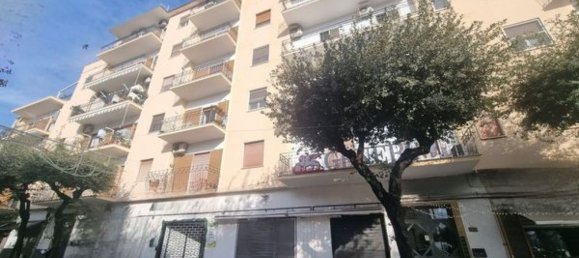 10 غرف نوم شقة في Pompei, Italy رقم 360163 3