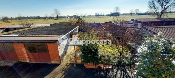 4 rooms Villa in Magenta, Italy No. 64284 6