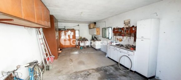 4 rooms Villa in Magenta, Italy No. 64284 33