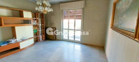 4 rooms Villa in Magenta, Italy No. 64284 10