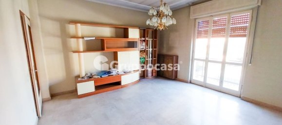 4 rooms Villa in Magenta, Italy No. 64284 9