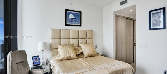 3 Schlafzimmer Gewerbliche Immobilien in Miami, USA, Nr. 615451 6