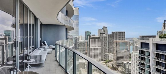 3 Schlafzimmer Gewerbliche Immobilien in Miami, USA, Nr. 615451 27