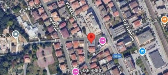 176m² Office in Porto Sant'Elpidio, Italy No. 298459 2