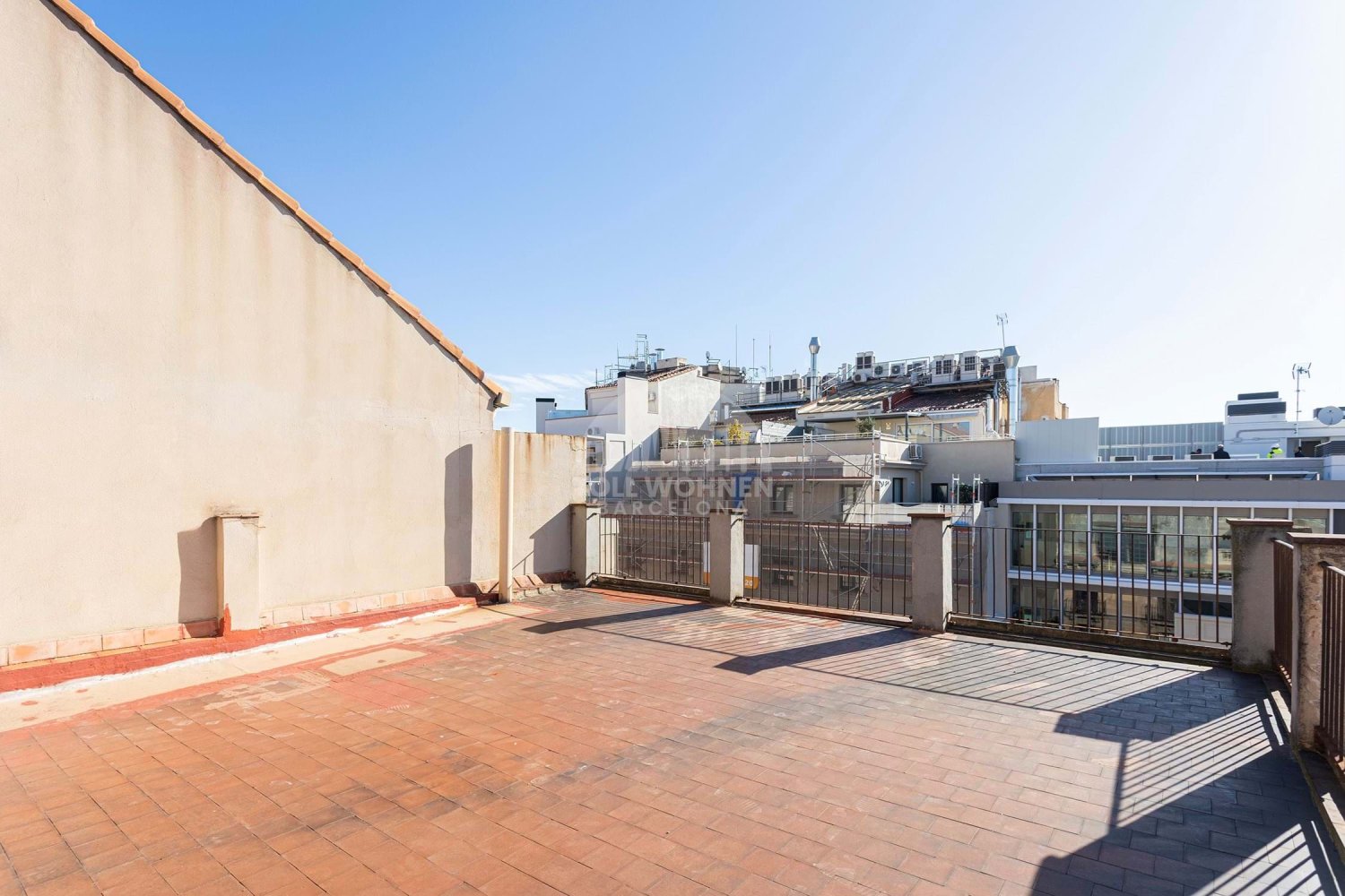 6 bedrooms Penthouse in Eixample, Spain No. 229884