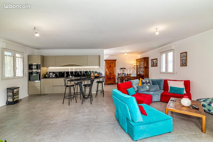 4 bedrooms Villa in Ajaccio, France No. 304164