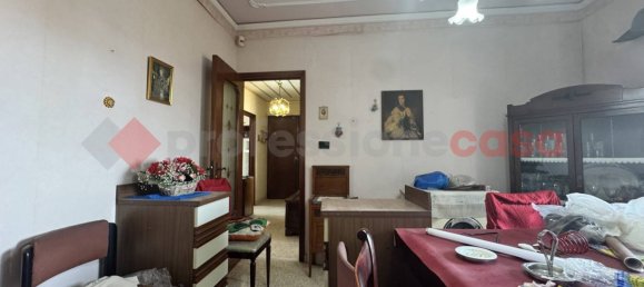 3 rooms Apartment in Catania, Italy No. 314495 10