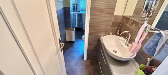 Квартира с 6 комнатами в Савона, Италия № 152679 28