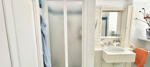 Квартира с 6 комнатами в Савона, Италия № 152679 26