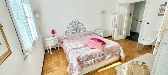 Квартира с 6 комнатами в Савона, Италия № 152679 20