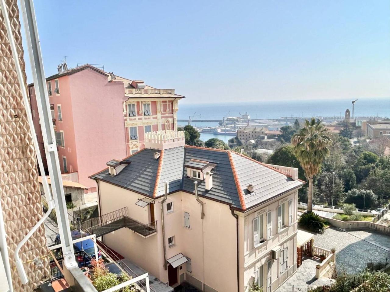 Квартира с 6 комнатами в Савона, Италия № 152679