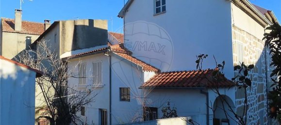 Casa de 3 dormitorios en Penamacor, Portugal No. 33657 2