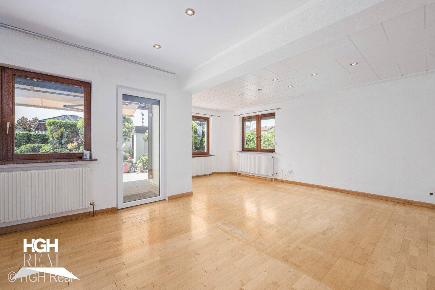 7 rooms Villa in Korneuburg, Austria No. 157871