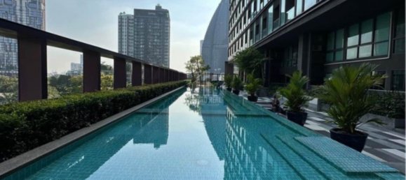 2 bedrooms Condo in Khlong Toei, Thailand No. 8822 8