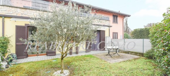 1 bedroom Apartment in Monguzzo, Italy No. 82167 2