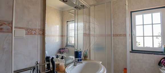 4 bedrooms House in Boavista dos Pinheiros, Portugal No. 15922 15