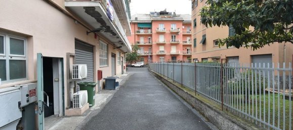 Almacén en Genoa, Italy 465 m² No. 69359 7