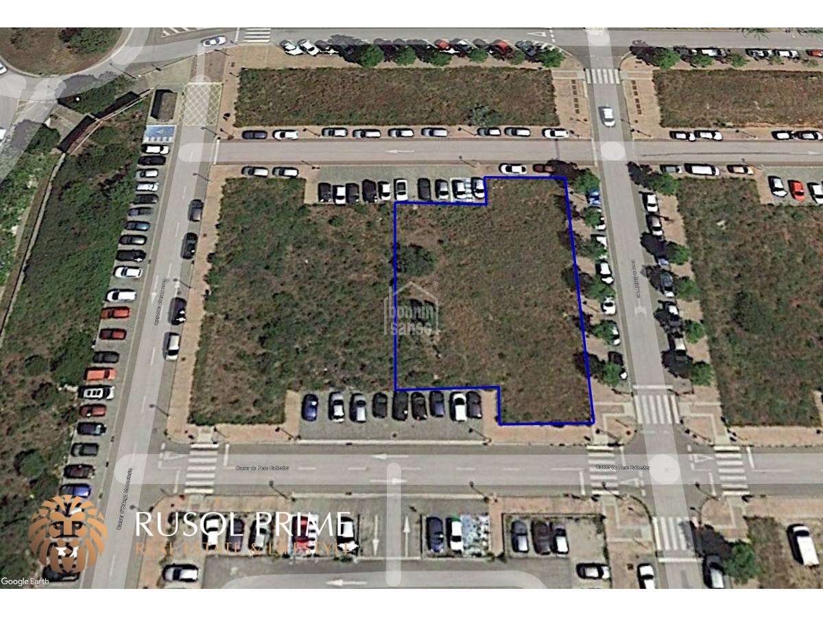 1017m² Land in Mahon, Spain No. 5183