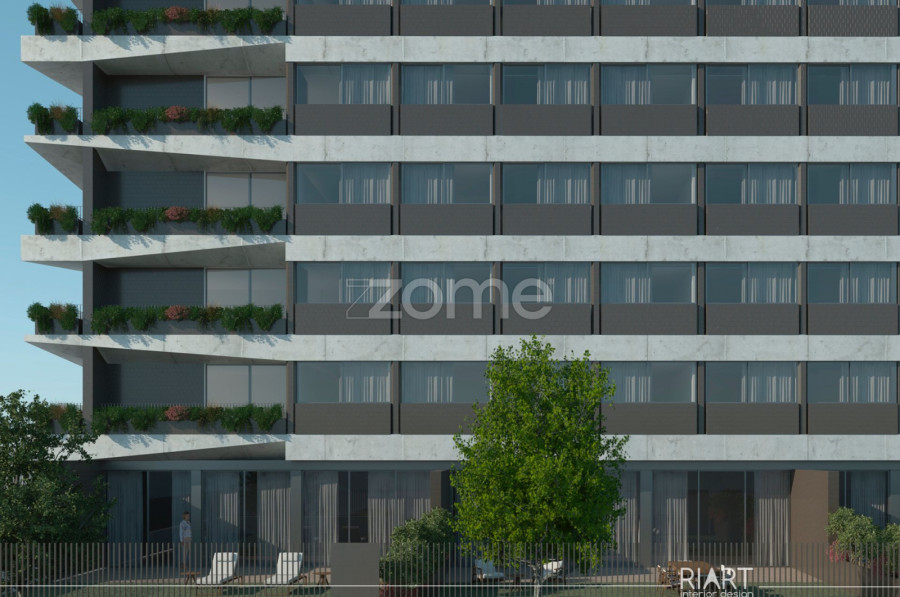 65m² Commercial property in Matosinhos, Portugal No. 186321